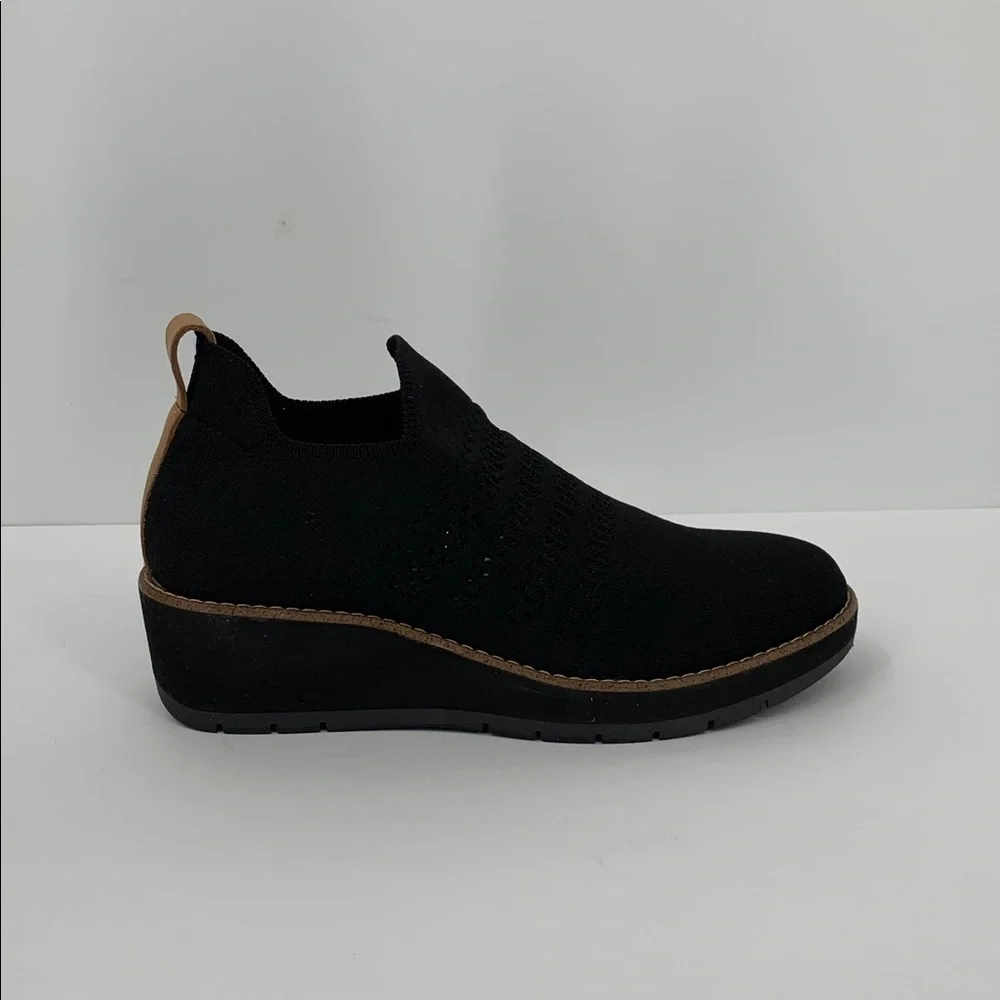 Comfortiva Fields slip-on knit wedge platform loafer comfort black women new 7.5